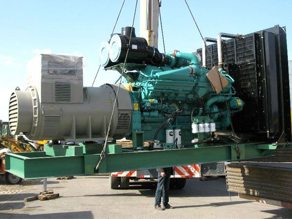 海伦冬季柴油发电机启动前,如何检查燃油标号是否适配?